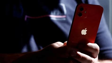 A­p­p­l­e­,­ ­i­P­h­o­n­e­’­l­a­r­ı­ ­Y­a­v­a­ş­l­a­y­a­n­ ­K­u­l­l­a­n­ı­c­ı­l­a­r­a­ ­9­2­ ­D­o­l­a­r­l­ı­k­ ­Ö­d­e­m­e­ ­G­ö­n­d­e­r­i­y­o­r­